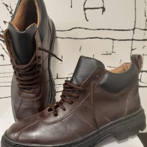 Par único Talla 42- 100% cuero